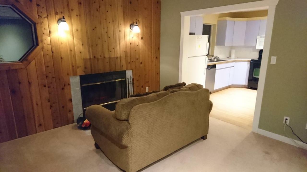 Sea Star Suites Tofino Bagian luar foto