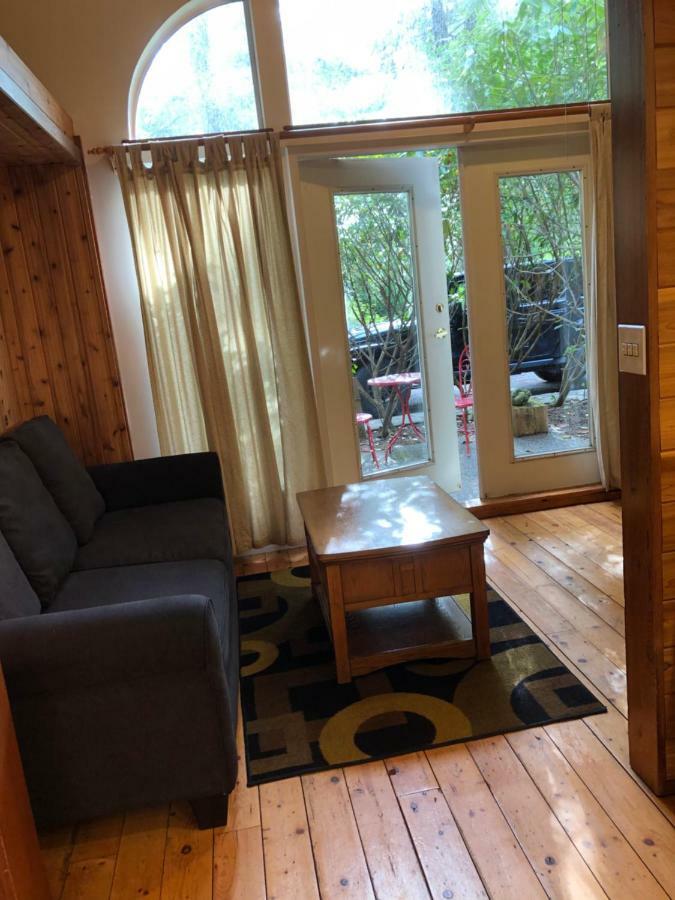 Sea Star Suites Tofino Bagian luar foto